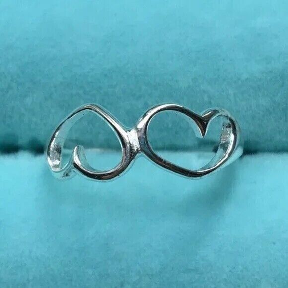 Sterling Silver Heart Ring Small Size 3.75 Toe Pinky Child Stamped Thailand - Picture 5 of 8